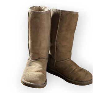 UGG Classic Tall boots